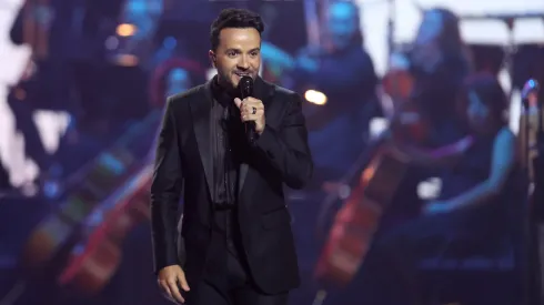 Luis Fonsi se presentará en el Movistar Arena de Argentina 2024.
