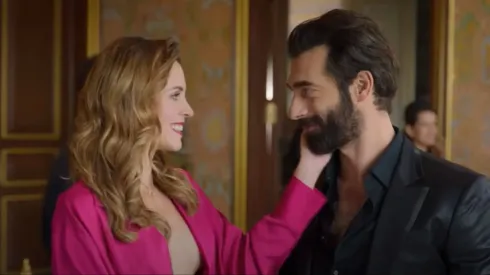 Olivia y Yaman tendrán un amorío que sacudirá la vida de ambos.
