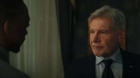 Harrison Ford en una escena con Anthony Mackie en una escena de Capitán América: Un nuevo mundo, siendo el nuevo "Thunderbolt" Ross.
