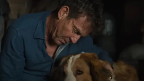 Dennis Quaid protagoniza esta cinta en la que su personaje tiene un amor incondicional por su perro.
