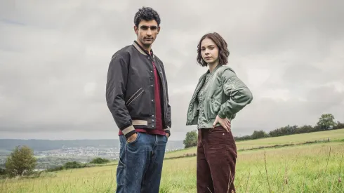 Emma Myers y Zain Iqbal son los protagonistas de la serie.
