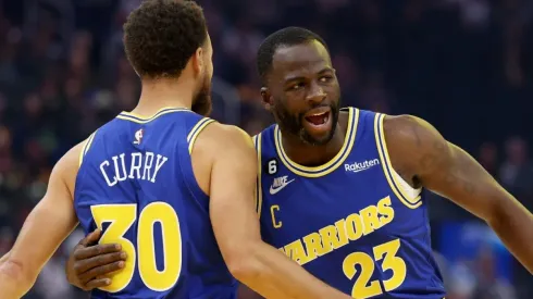 Stephen Curry y Draymond Green.
