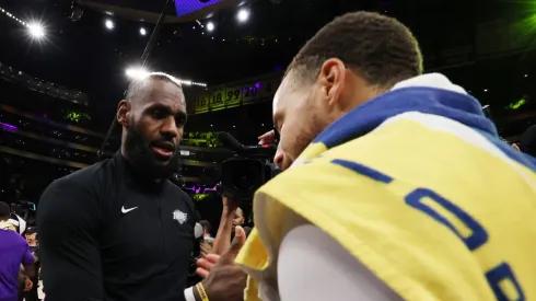 LeBron James y Stephen Curry.
