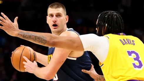 Nikola Jokic y Anthony Davis.
