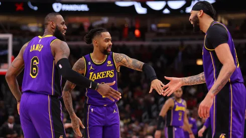 LeBron James, D'Angelo Russell y Anthony Davis en Los Angeles Lakers.
