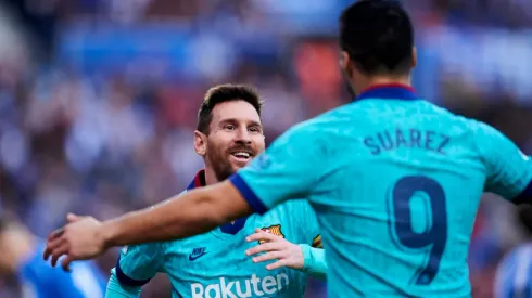 Lionel Messi y Luis Suárez celebran un gol del Barcelona.
