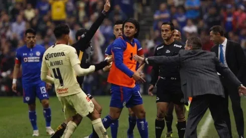 Flores fue expulsado en la final de vuelta de Liga MX. (Archivo)
