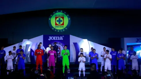 Cruz Azul estrenó nueva playera hace unos días. (Jam Media)
