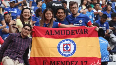 Édgar Méndez agradece a la afición por el apoyo, ¿se va de Cruz Azul?