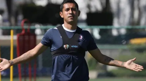 Elías ya entrena con Cruz Azul y está de alta para la pretemporada