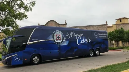 Cruz Azul viajará esta tarde a Guadalajara para enfrentar a Atlas con plantel completo