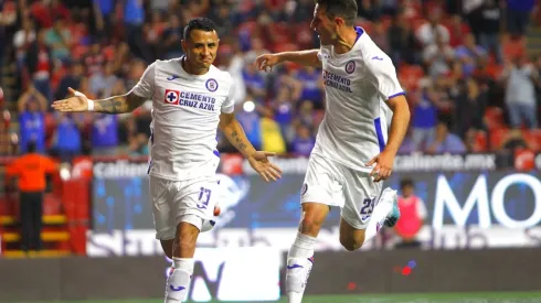 VIDEO: A lo Panenka, Yotún anota su penal y pone arriba a Cruz Azul