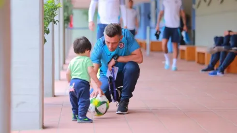 El invitado de honor de la práctica de hoy: Valentino, hijo de Yotún