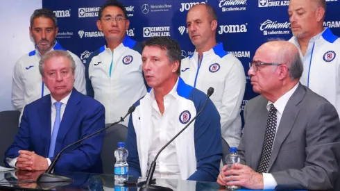 Triple conferencia: Hoy Cruz Azul presentará a Jurado, Ceppelini y Ordiales