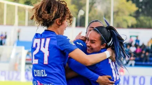 Celebra Cruz Azul: No se suspenderá la Liga MX Femenil antes de tiempo