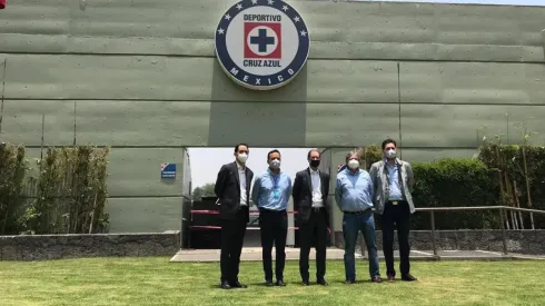 La nueva directiva de Cruz Azul.
