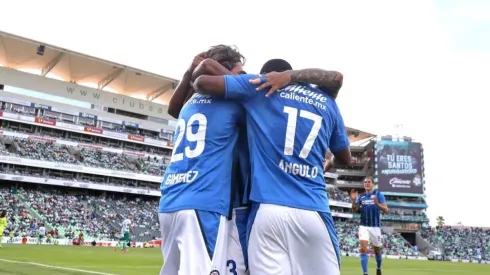 Cruz Azul en el partido ante Santos Laguna
