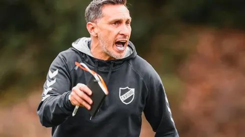 Chaco se despidió del Atenas de Uruguay.
