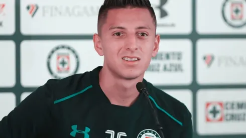 El Piojo Alvarado llegó a Cruz Azul en 2018.
