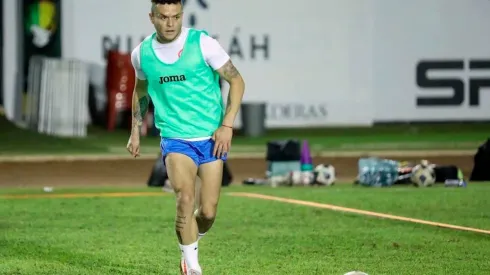 Jonathan Rodríguez seguirá en Cruz Azul.
