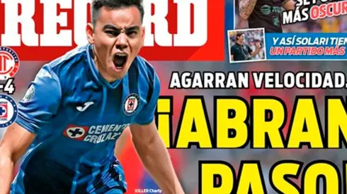 La portada de Récor tras la goleada de Cruz Azul ante Toluca.
