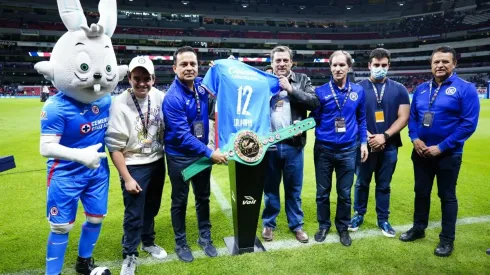 La ceremonia previo al partido ante Pachuca.
