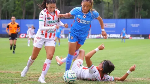 Así lució la cancha de La Noria en el partido de Cruz Azul femenil.
