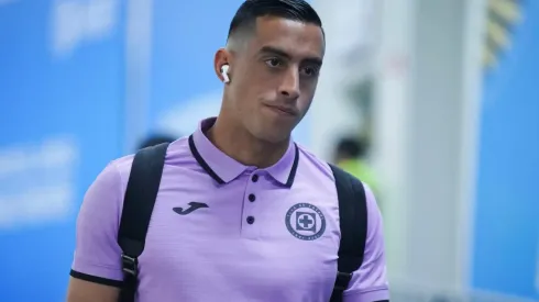 Ramiro Funes Mori salió lesionado del partido de Cruz Azul ante Mazatlán.
