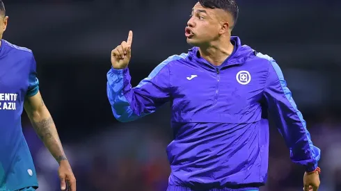 Iván Morales tuvo conato de bronca con Jesús Corona tras el partido de Cruz Azul.
