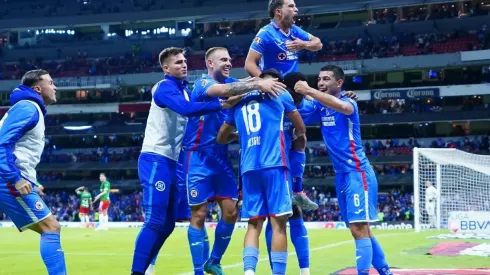 La Máquina celebrando el gol de Michael Estrada.
