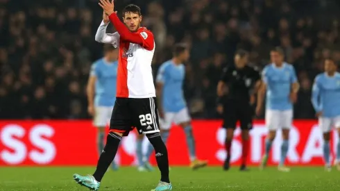 Santiago Giménez en un partido con el Feyenoord
