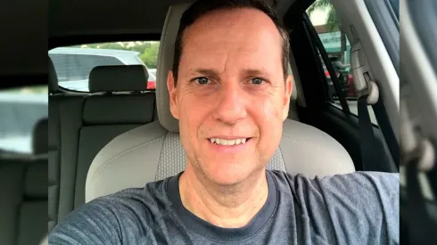 Paco Villa dejó de narrar partidos desde el Mundial de Qatar 2022.
