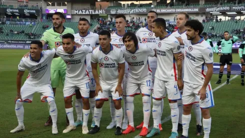 Alineación de Cruz Azul. Una vez más, inédita.
