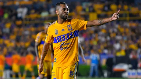 Todo apunta que el futbolista brasileño de 33 años no seguirá en Tigres.
