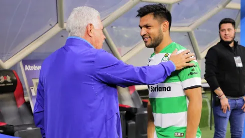 Ambos futbolistas están llamados a ser los próximos refuerzos de Cruz Azul en esta ventana de transferencias.
