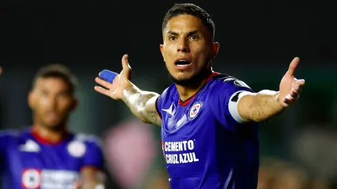 Cruz Azul sufre un nuevo revés en el mercado de pases.

