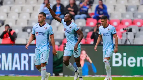 Diber Cambindo metió un golazo ante Santos Laguna
