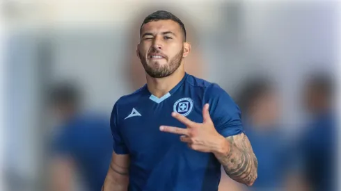 Juan Escobar, capitán de Cruz Azul.
