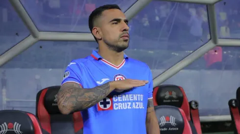 Alonso Escoboza sufrió problema muscular.
