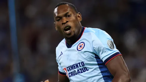 Diber Cambindo vive un gran momento en Cruz Azul
