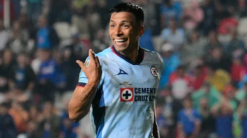 Ángel Sepúlveda hizo tres goles ante Necaxa
