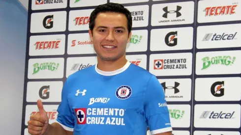 Erick Torres jugó en Cruz Azul en la temporada 2016.
