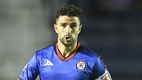 Ignacio Rivero, capitán de Cruz Azul, no es titular ante Tigres.
