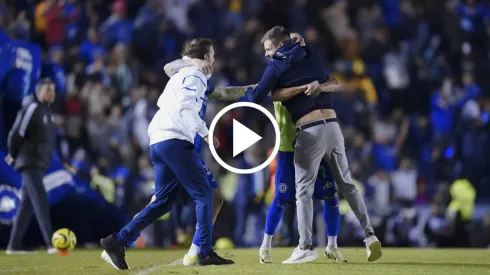 Así festejó Martín Anselmi los goles de Cruz Azul ante Chivas
