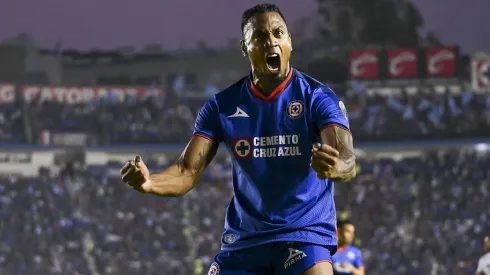 Cruz Azul le ofreció una renovación de contrato a Willer Ditta
