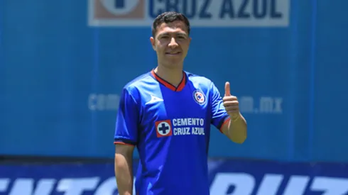 Otro aprobado para Andrés Montaño en Cruz Azul.
