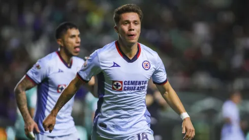 Rodrigo Huescas se despide de Cruz Azul
