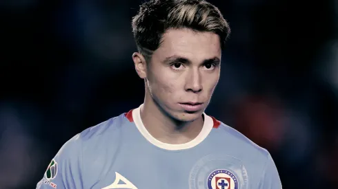 Cruz Azul no liberaría el pase de Rodrigo Huescas. 
