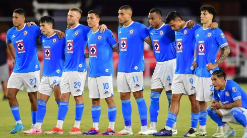 La directiva de Cruz Azul, molesta con el equipo.
