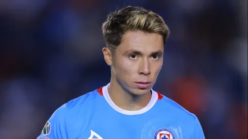 Rodrigo Huescas sigue registrado con Cruz Azul.
